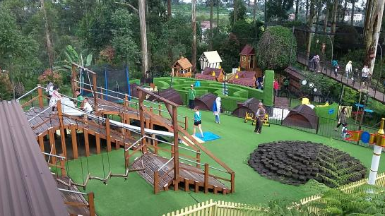 Dusun Bambu Family Leisure Park Area Bermain Anak di Bandung